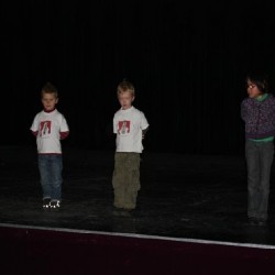 thema november december 057 - Toneelvereniging Plankenkoorts 